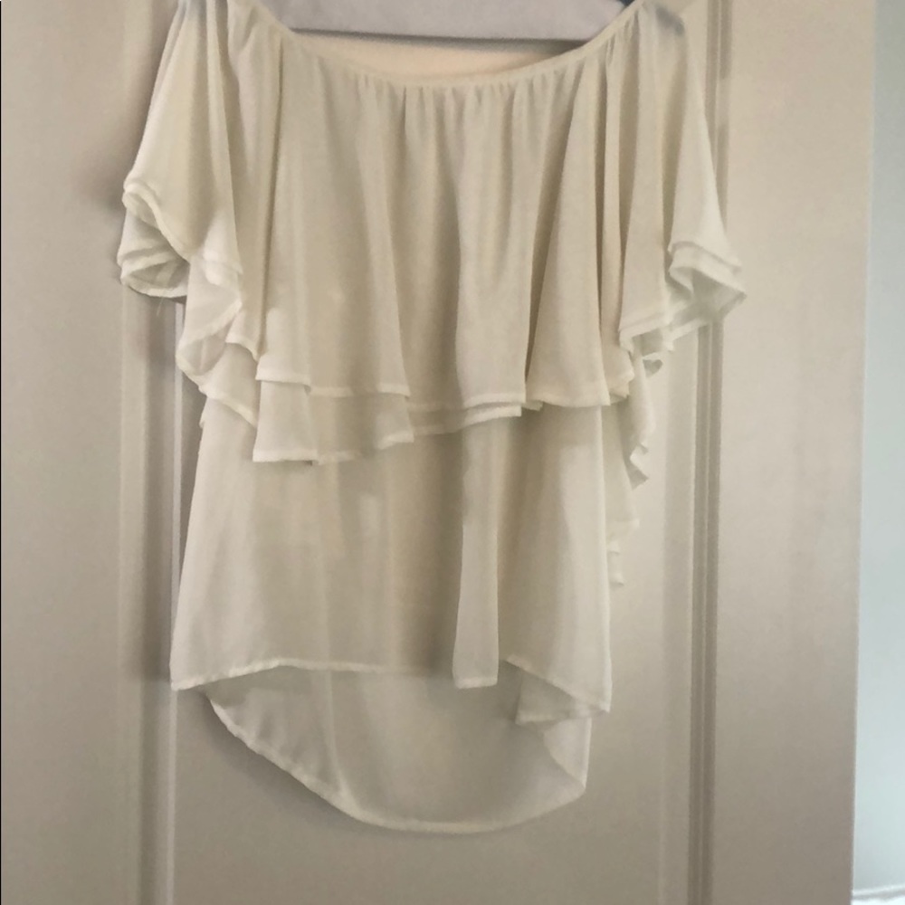 Solemio Ivory Ruffle Top - On or Off Shoulder